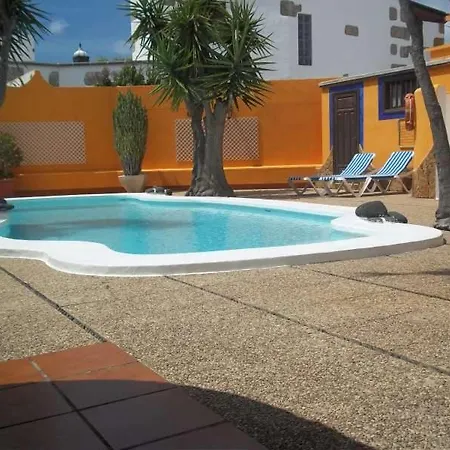 Sleeps 6 Pool Wifi