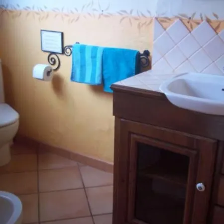 Sleeps 6 Pool Wifi Daire Tahiche